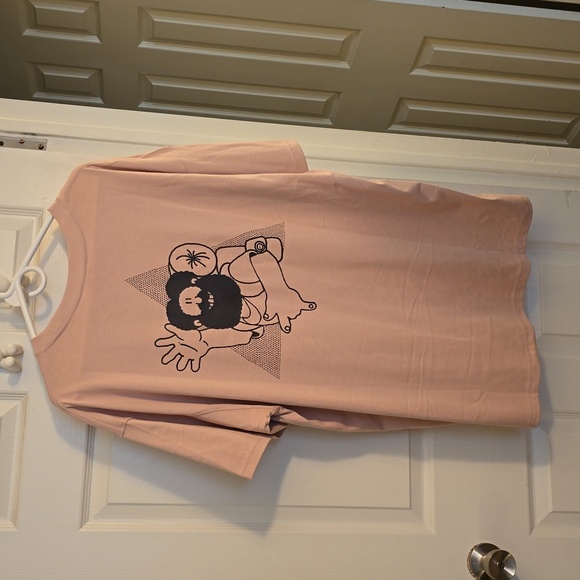 Nike tshirt - Picture 2 of 3